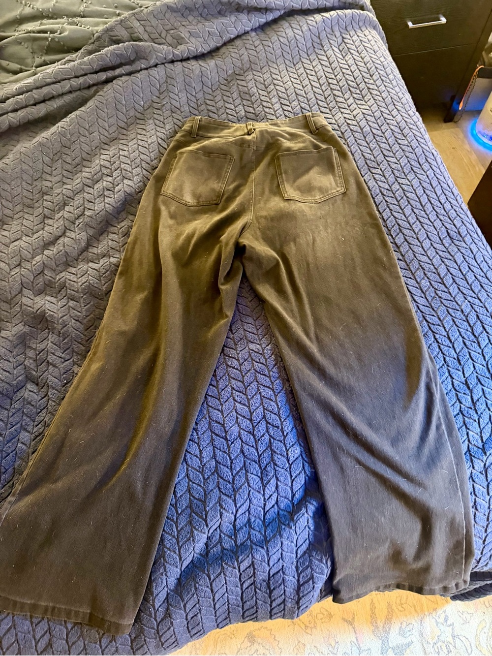 Women’s Halara Wide-Leg Casual Pants - Picture 3 of 3